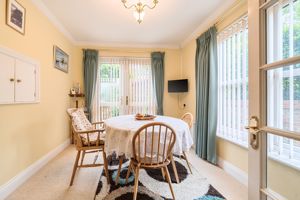 Dining Room- click for photo gallery